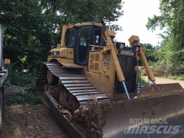 CAT D6R LGP II Telaketjupuskutraktorit