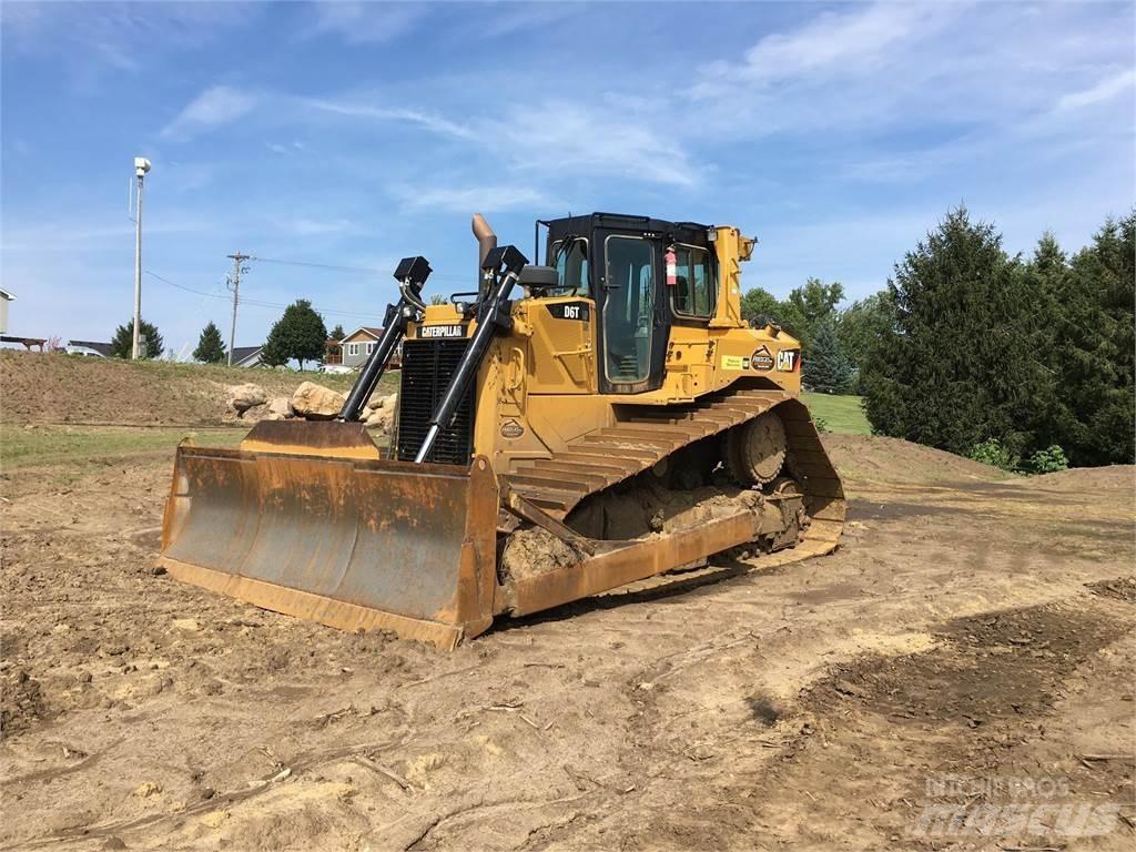 CAT D6T LGP Telaketjupuskutraktorit