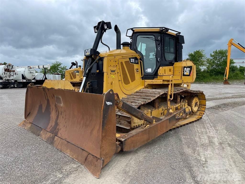 CAT D7E LGP Telaketjupuskutraktorit