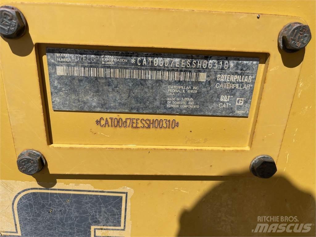 CAT D7E LGP Telaketjupuskutraktorit