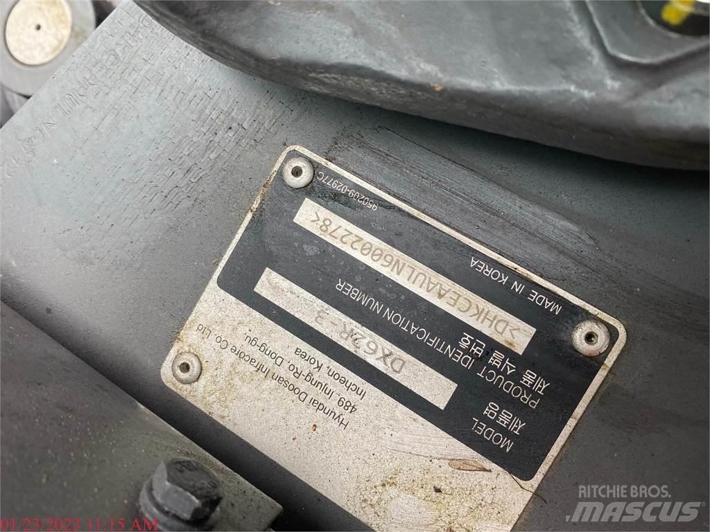 Develon DX62R-3 Telakaivukoneet