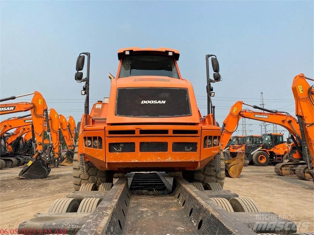 Doosan DA30-5 Dumpperit