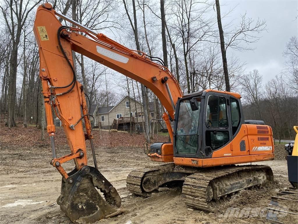 Doosan DX140 LC-3 Telakaivukoneet