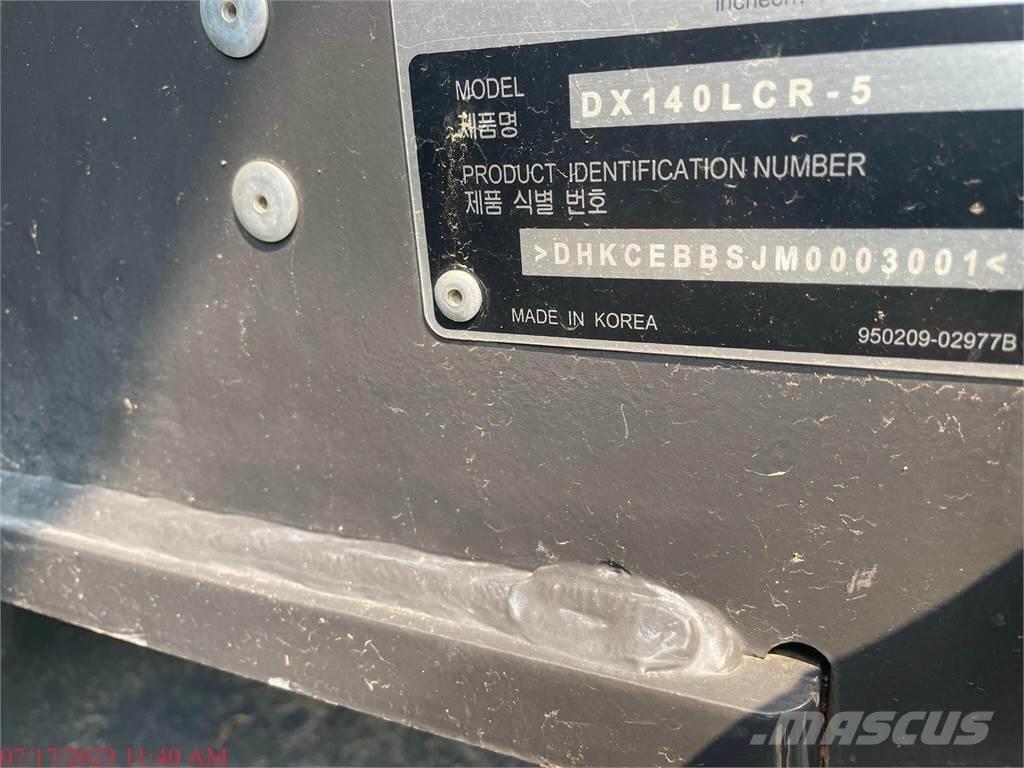 Doosan DX140 LC-5 Crawler excavators