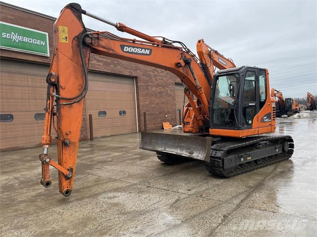 Doosan DX140 LCR-3 Telakaivukoneet