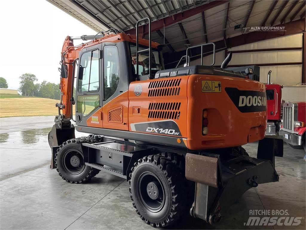 Doosan DX140W-5 Pyöräkaivukoneet