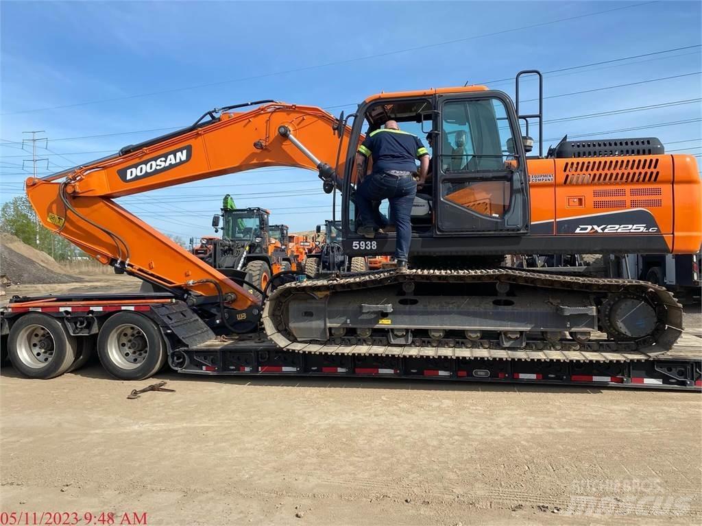 Doosan DX225 LC-5 Telakaivukoneet