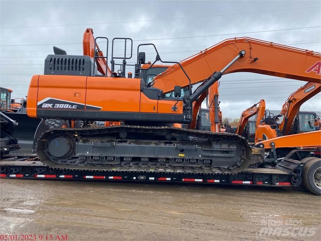 Doosan DX300 LC Telakaivukoneet