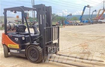 Doosan G25P-5 Muut haarukkatrukit