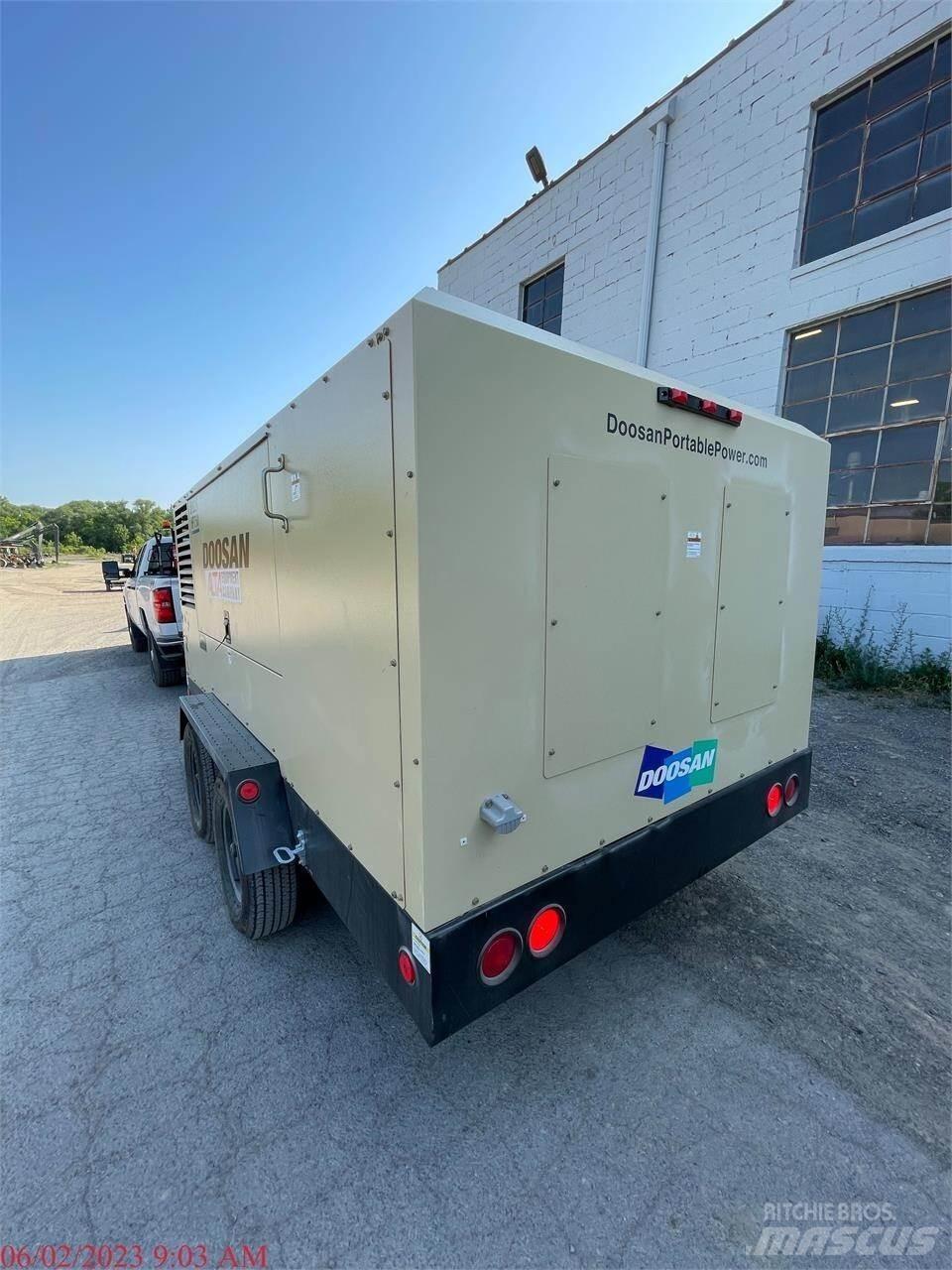 Doosan XP825 Kompressorit