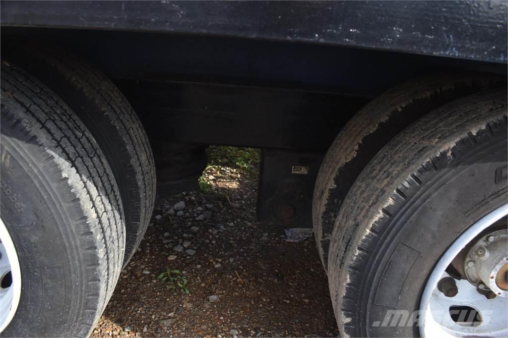  EMI Puoliperävaunulavetit