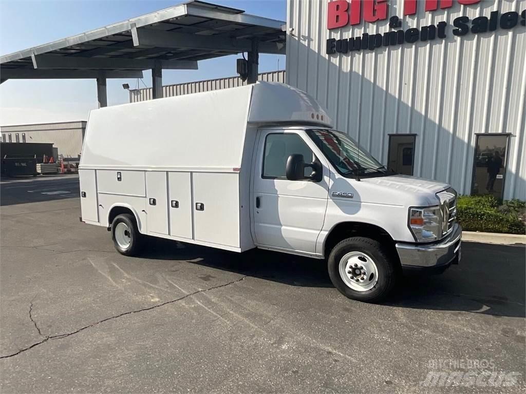 Ford E450 Tienhoitoautot