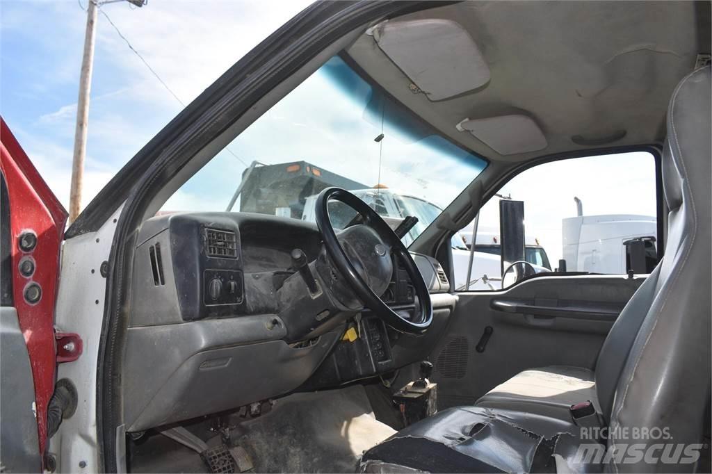 Ford F750 Sora- ja kippiautot
