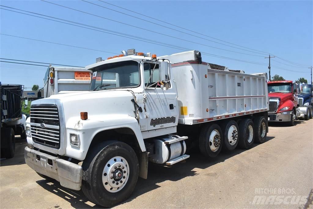 Ford LT9000 Sora- ja kippiautot