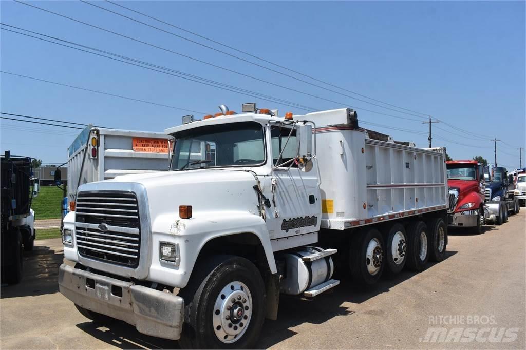 Ford LT9000 Sora- ja kippiautot