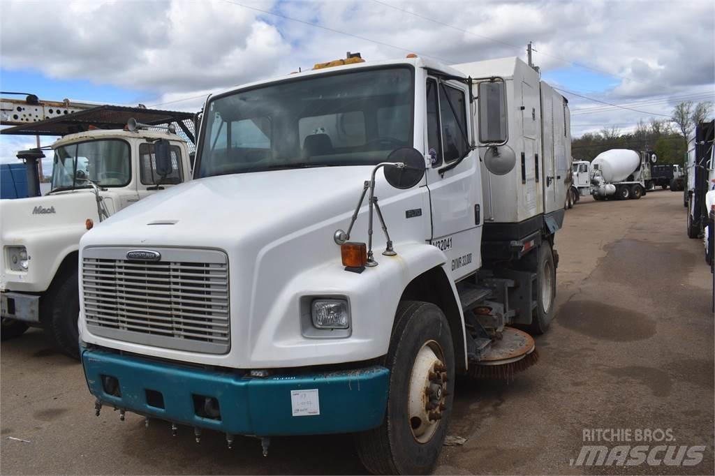 Freightliner FL70 Lakaisuautot