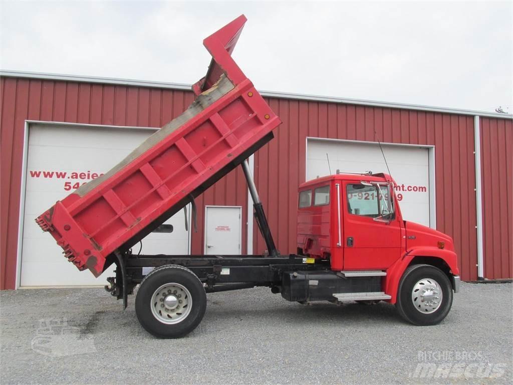 Freightliner FL70 Sora- ja kippiautot