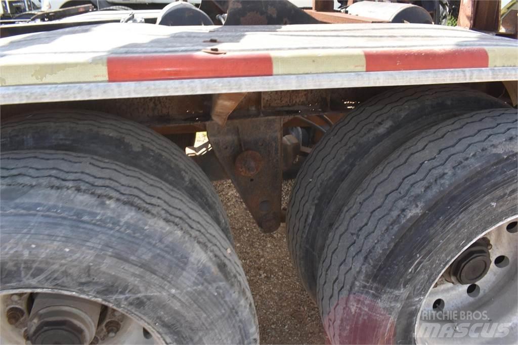 Fruehauf  Säiliöperävaunut