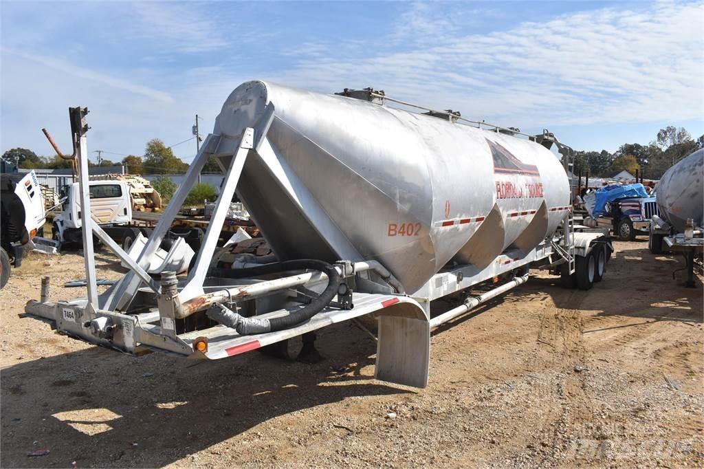 Fruehauf  Säiliöperävaunut