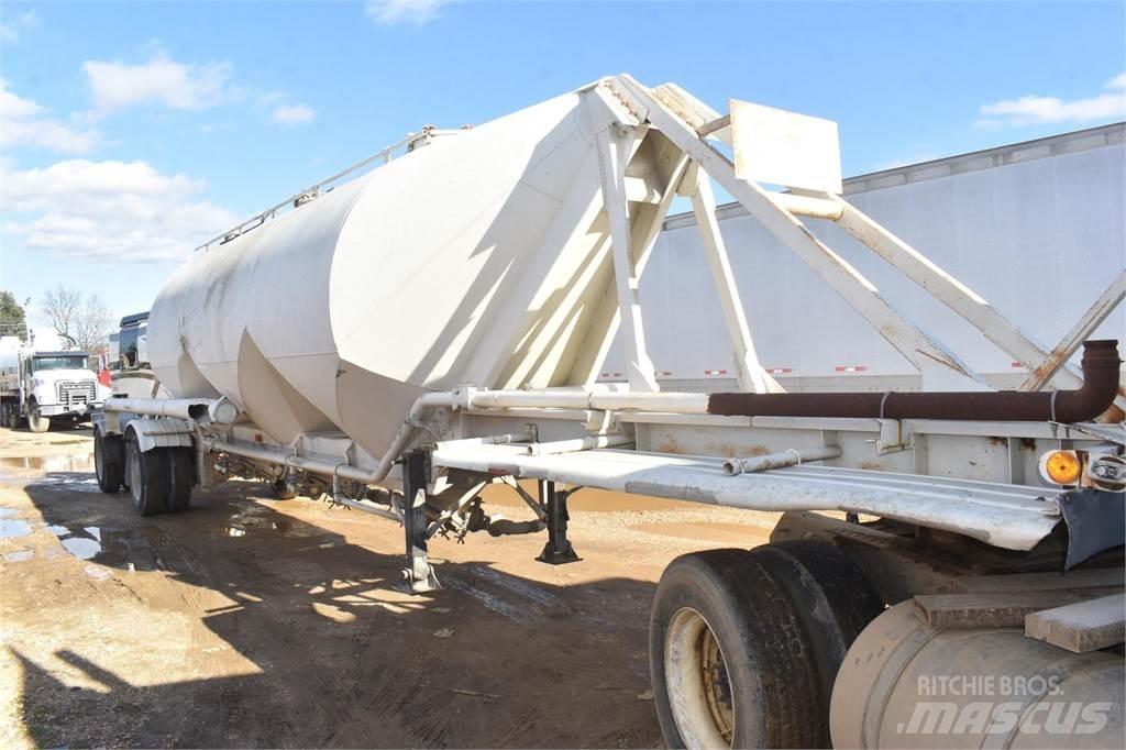 Fruehauf  Säiliöperävaunut