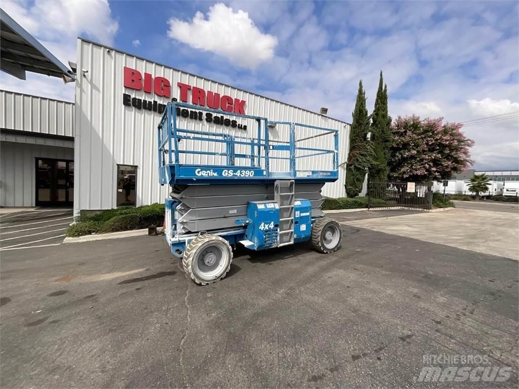 Genie GS4390RT Saksilavat