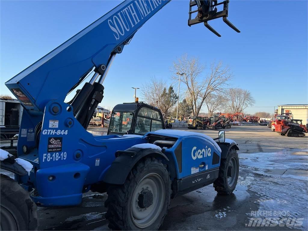 Genie GTH844 Kurottajat