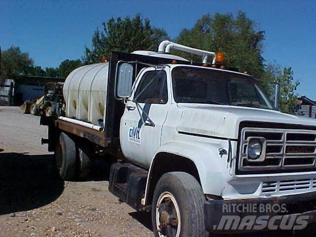 GMC TOPKICK C6500 Säiliöautot