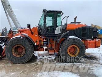 Hitachi ZW250-6 Pyöräkuormaajat