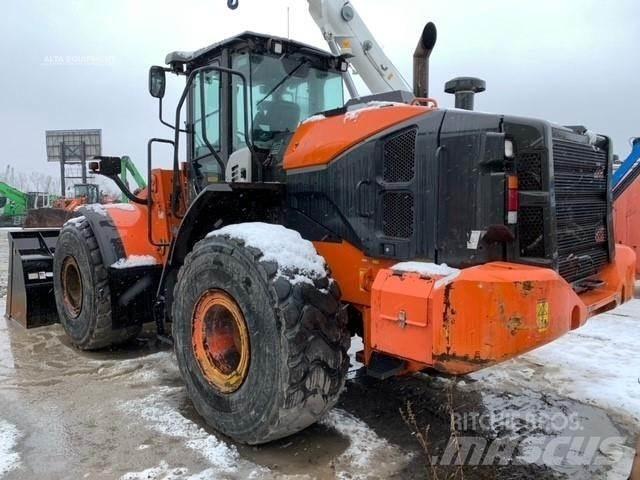 Hitachi ZW250-6 Pyöräkuormaajat