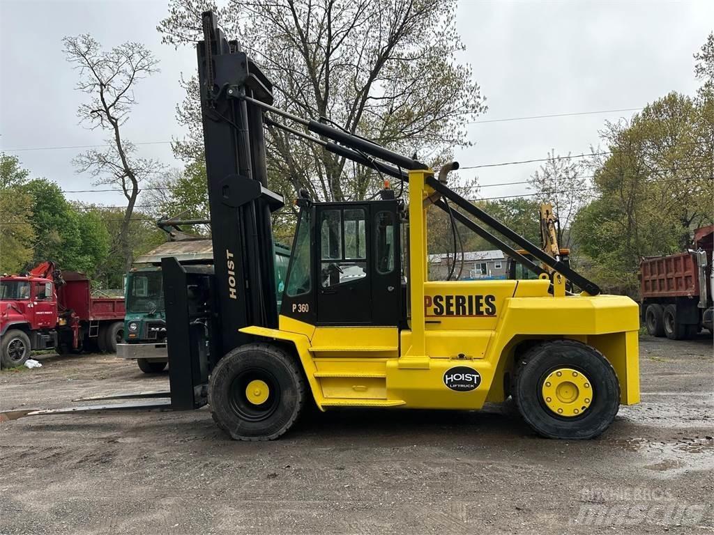 Hoist P360 Maastotrukit