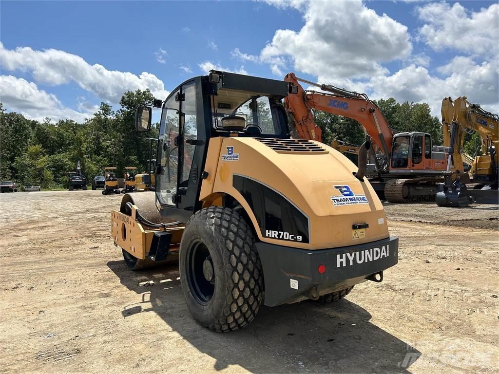Hyundai HR70C Tandemjyrät