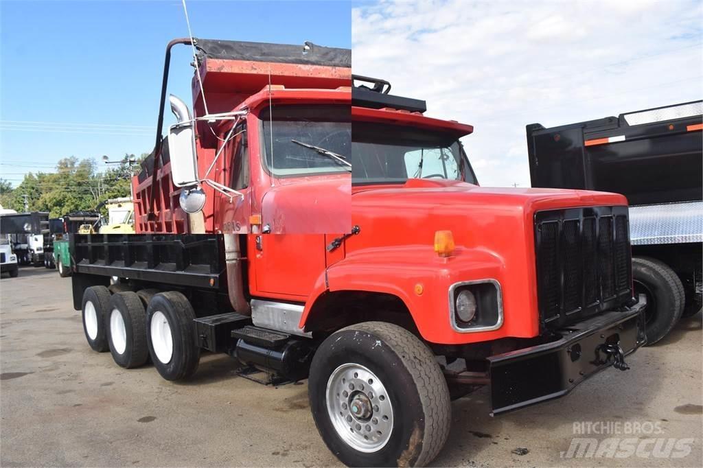 International S2600 Sora- ja kippiautot