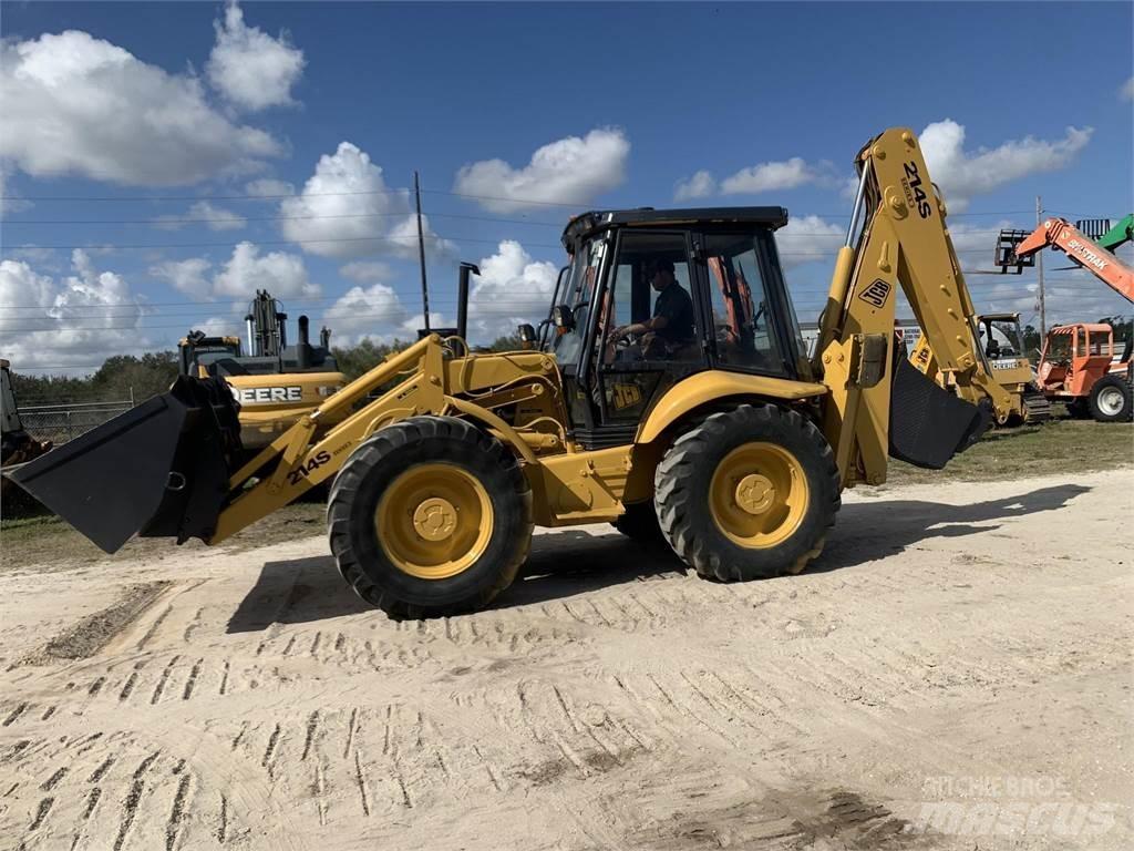 JCB 214S II Kaivurikuormaajat