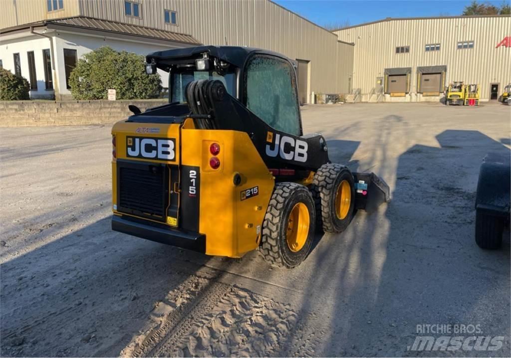 JCB 215 Liukuohjatut kuormaajat