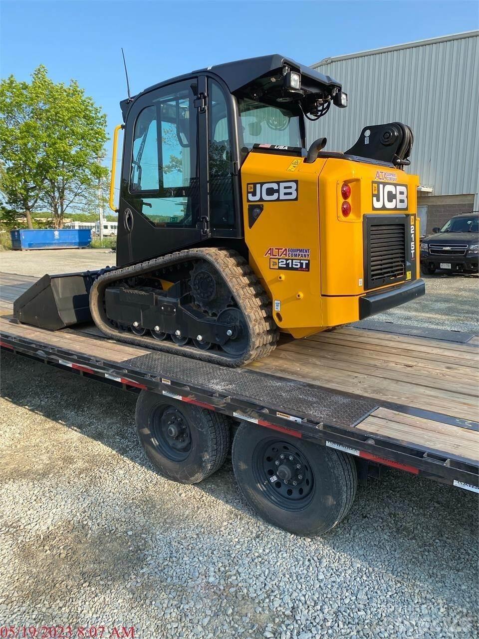 JCB 215T Liukuohjatut kuormaajat