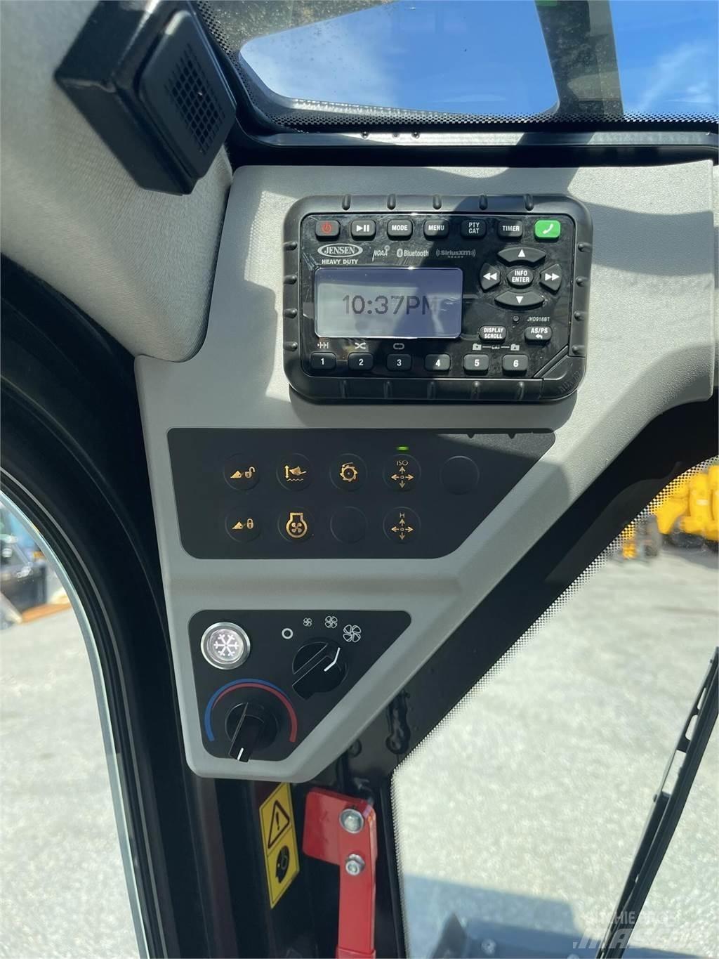 JCB 270 Liukuohjatut kuormaajat