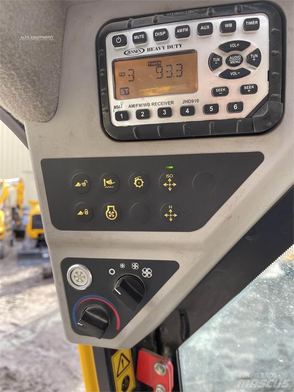 JCB 270T Liukuohjatut kuormaajat