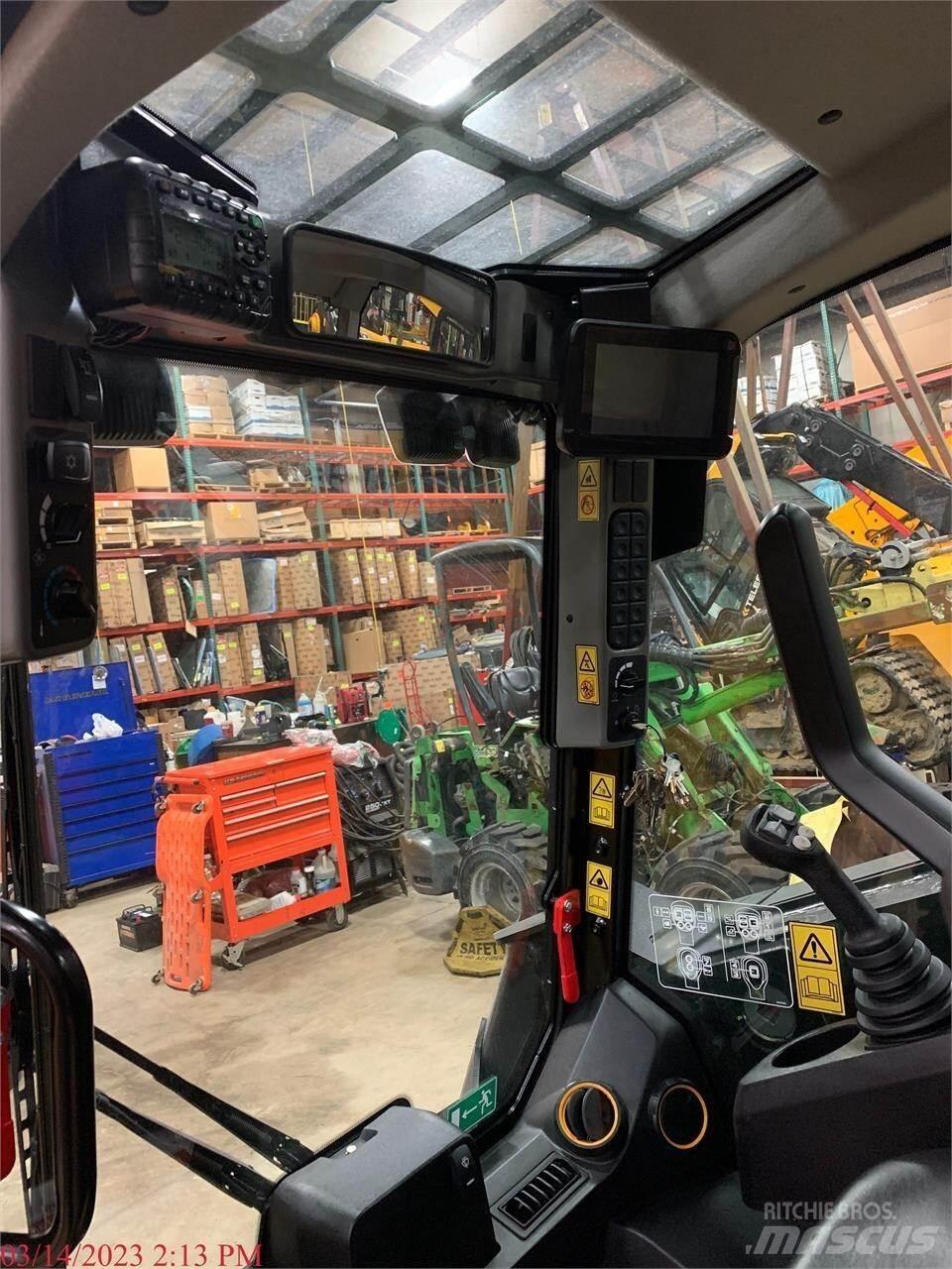 JCB 2TS-7T Liukuohjatut kuormaajat