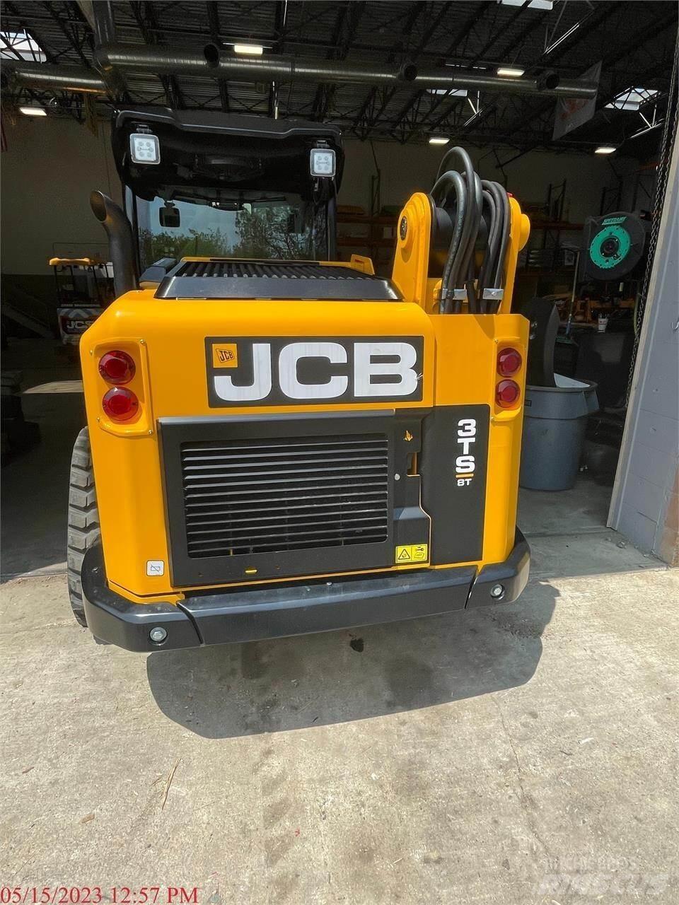 JCB 3TS-8T Liukuohjatut kuormaajat