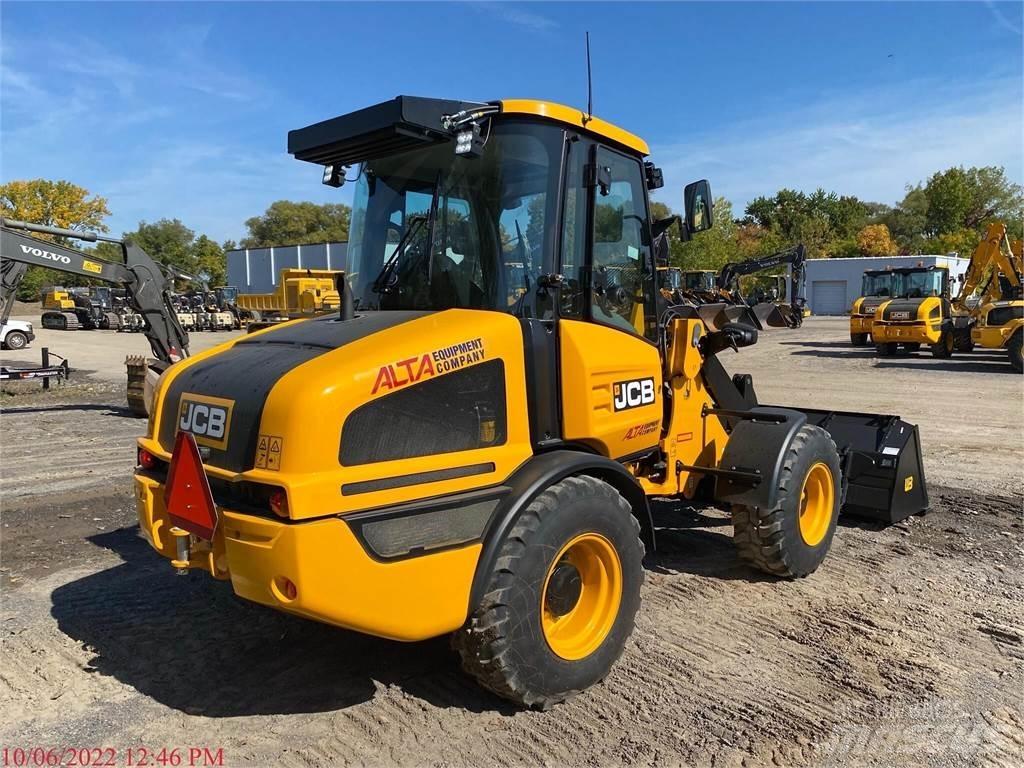 JCB 407 Pyöräkuormaajat