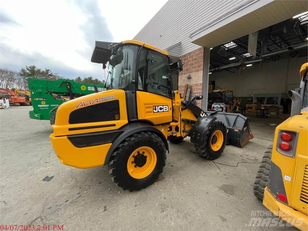 JCB 409 Pyöräkuormaajat