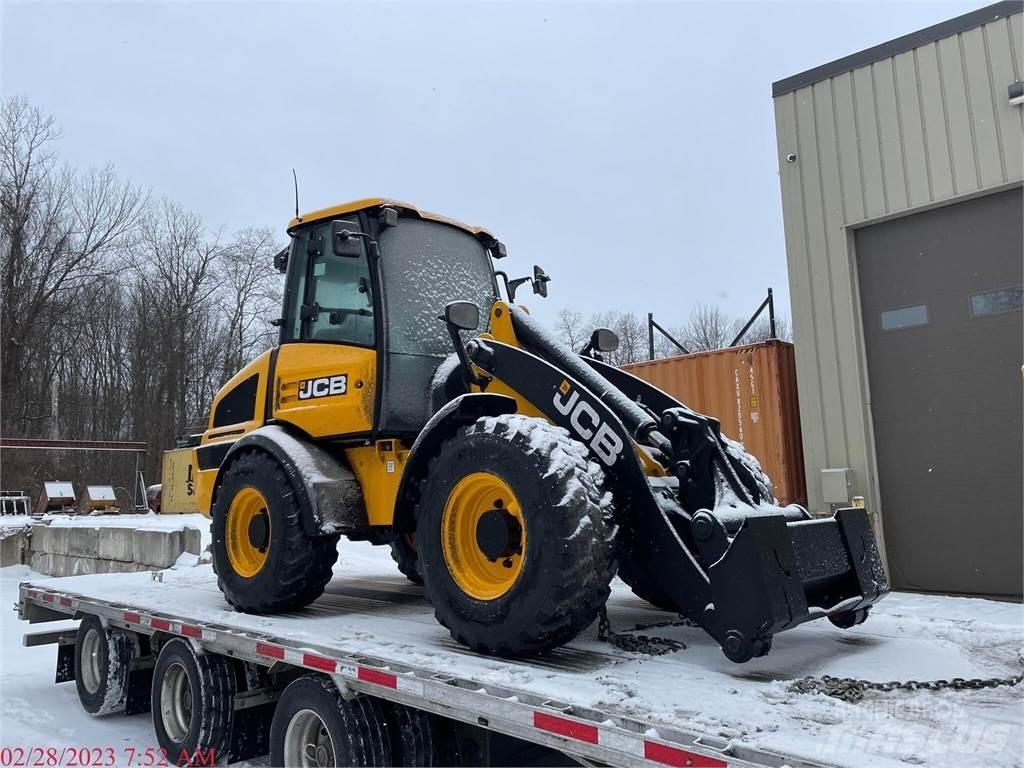 JCB 409 Pyöräkuormaajat