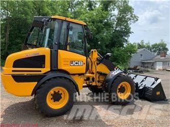 JCB 409 Pyöräkuormaajat