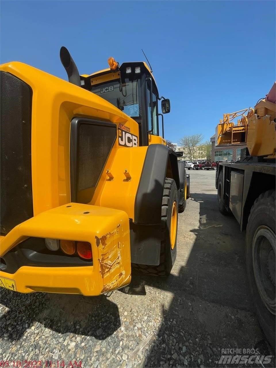 JCB 427ZX Pyöräkuormaajat