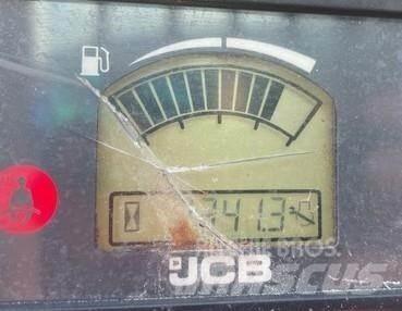 JCB 930 Maastotrukit