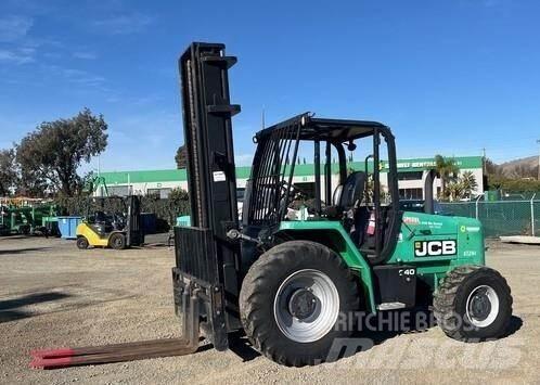 JCB 940 Maastotrukit