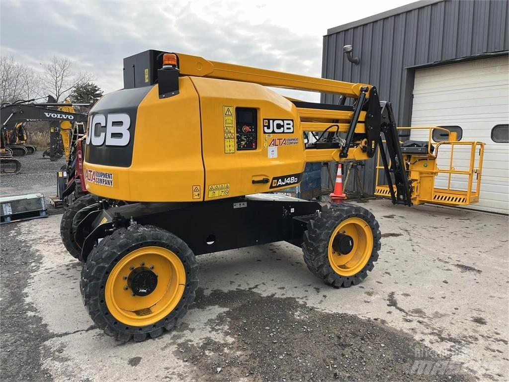 JCB AJ48D Kuukulkijat