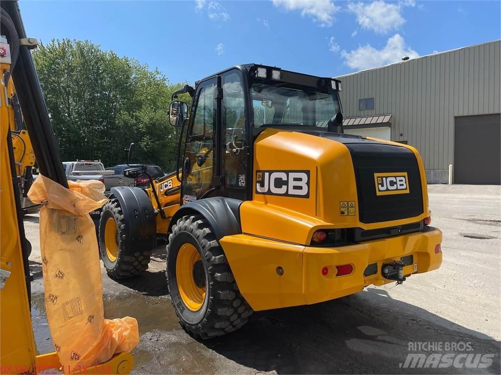JCB TM320 Pyöräkuormaajat