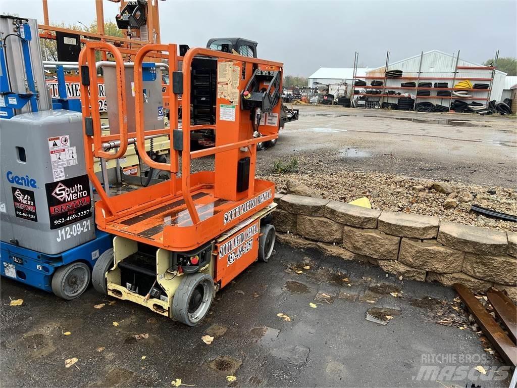 JLG 1230ES Henkilönostimet ja nostolaitteet