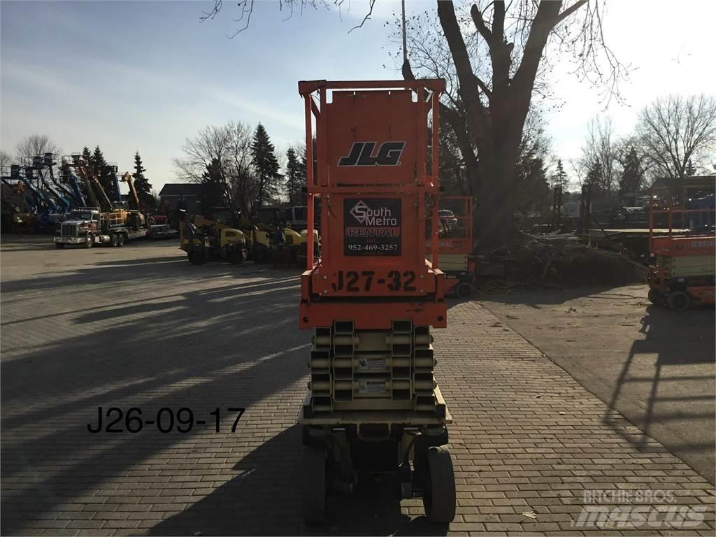 JLG 2632ES Saksilavat
